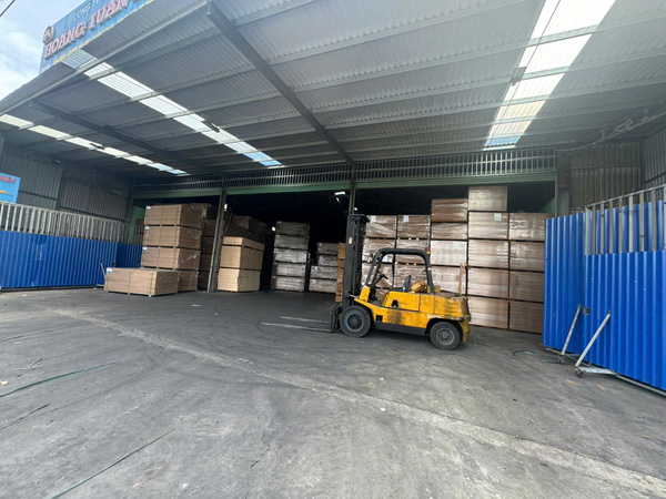 Kho xưởng Đạt Phúc Thịnh